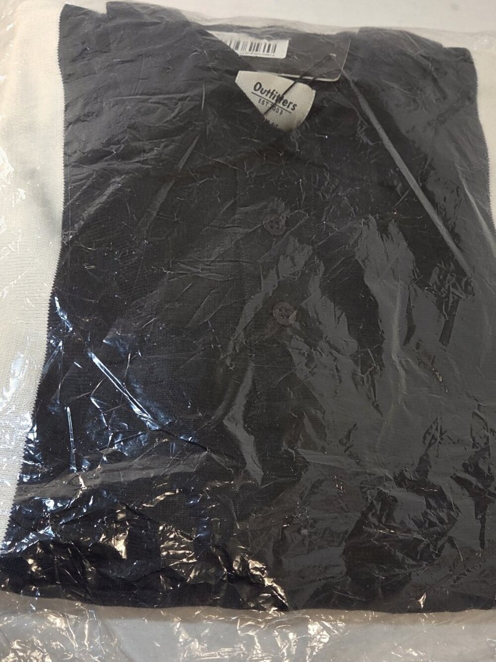Outfitters Button Tee Mens Size XL Black-NEW-Box Shipping with Tracking